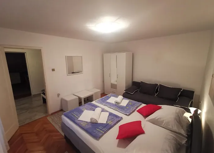 Apartment Dino