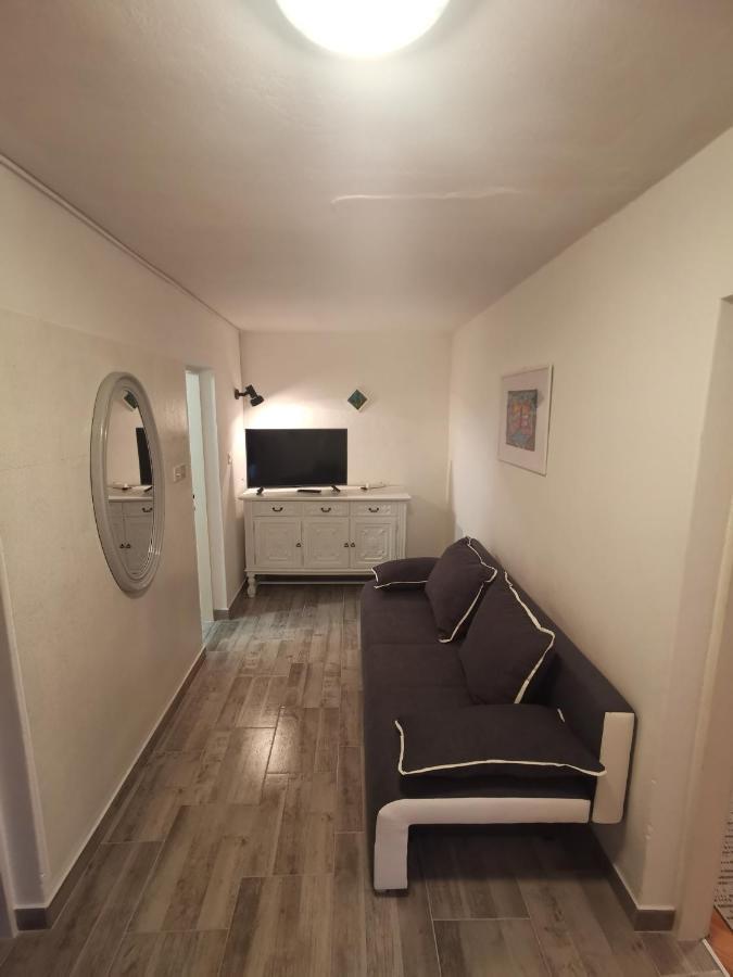 Apartman Dino *